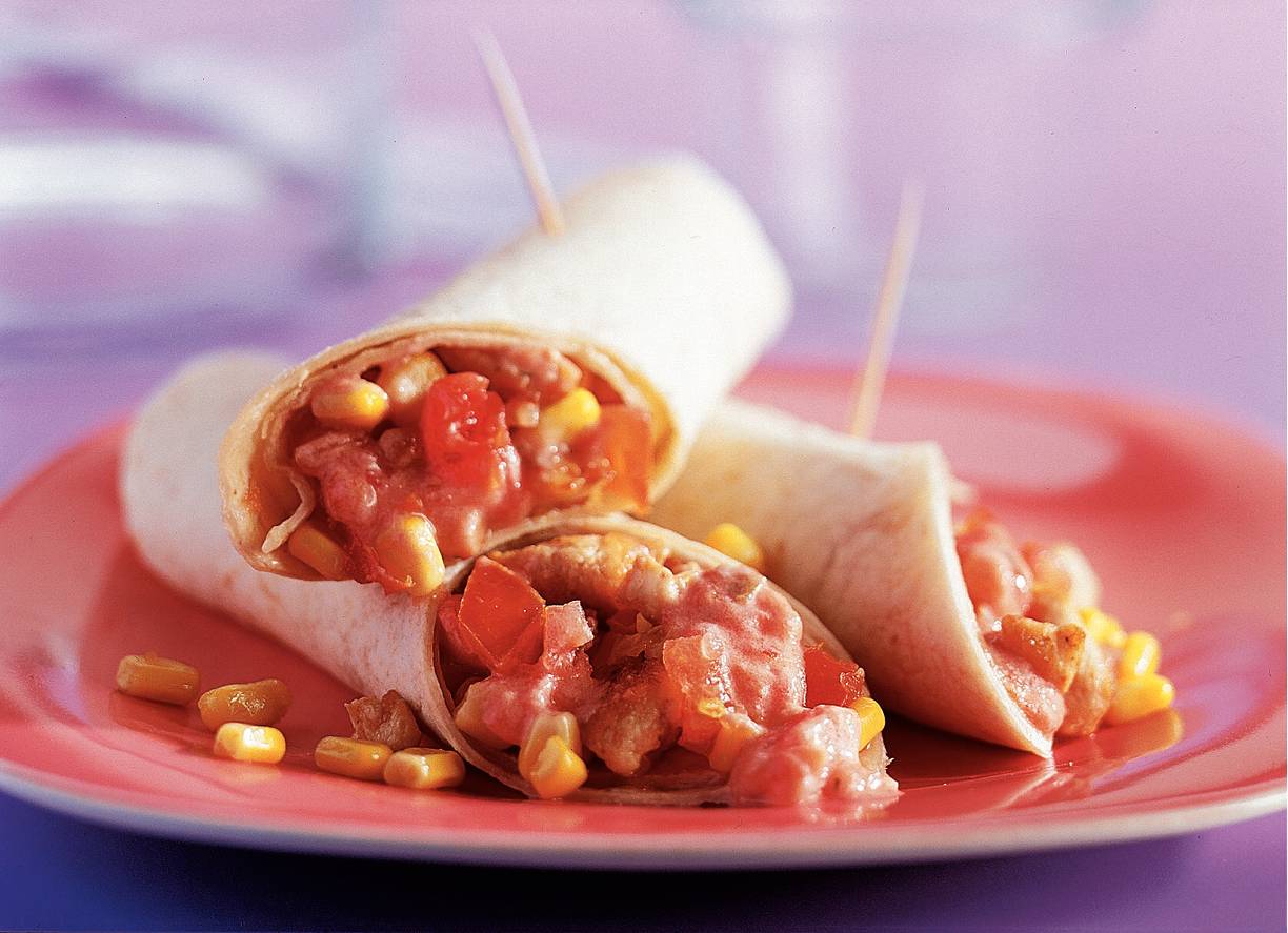 Tortilla's met yoghurtsalsa