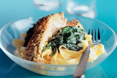Zalm met spinaziepasta