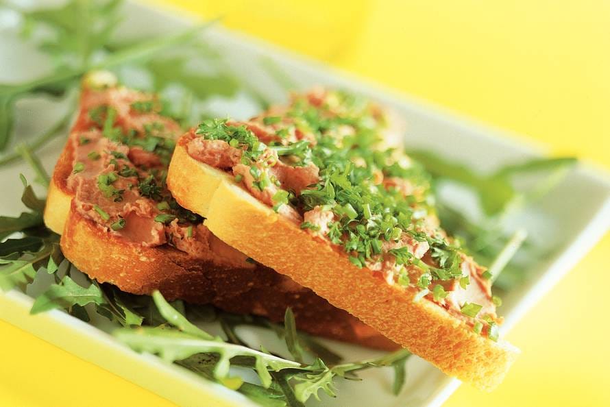 Patétoast met tuinkruiden Recept Allerhande Albert Heijn