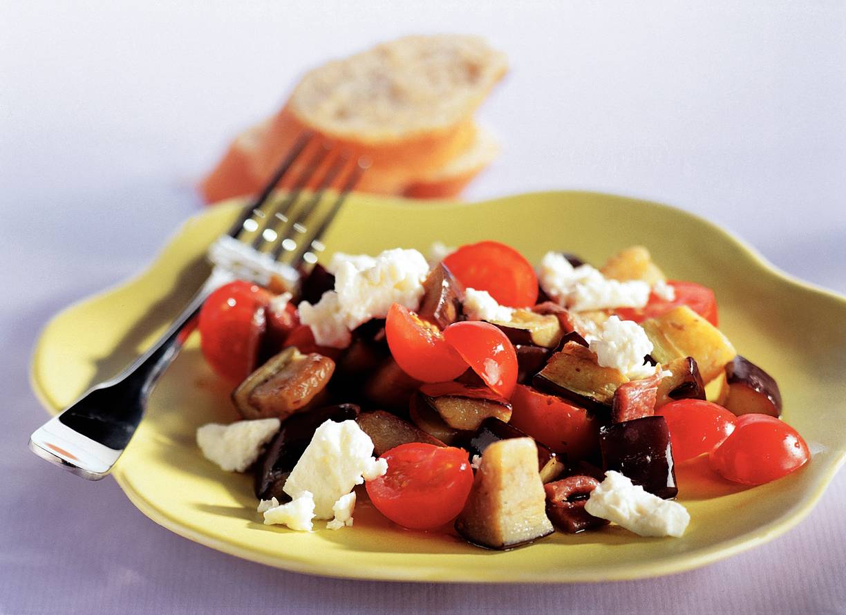 Auberginesalade met tomaatjes