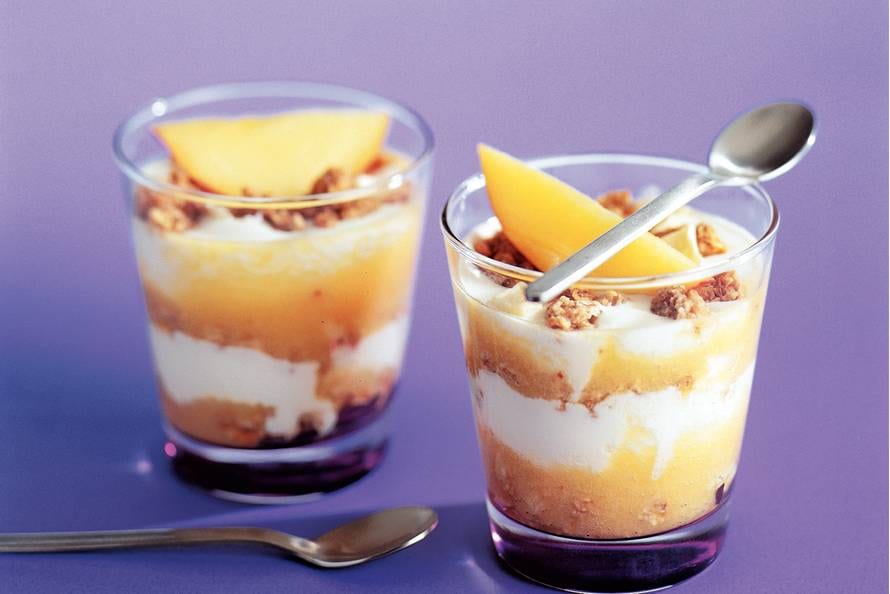 Kwark met nectarine Recept Allerhande Albert Heijn