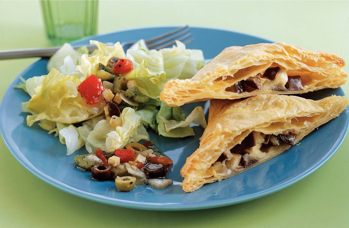 Griekse pakketjes met salade