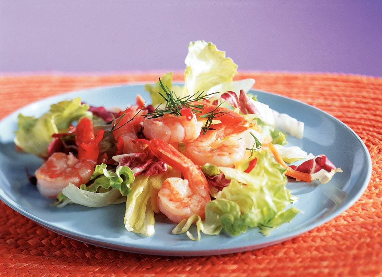 Salade met gebakken garnalen