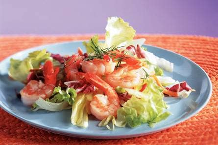 Salade met gebakken garnalen