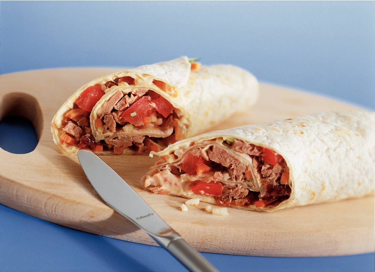 Tonijntortilla met rauwkost