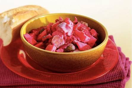 Haringsalade met bietjes & aardappel