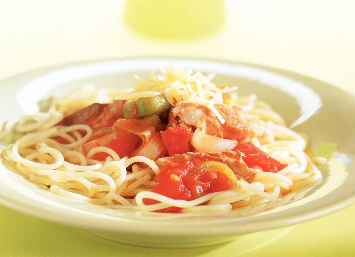 Spaghettini met makreelsaus