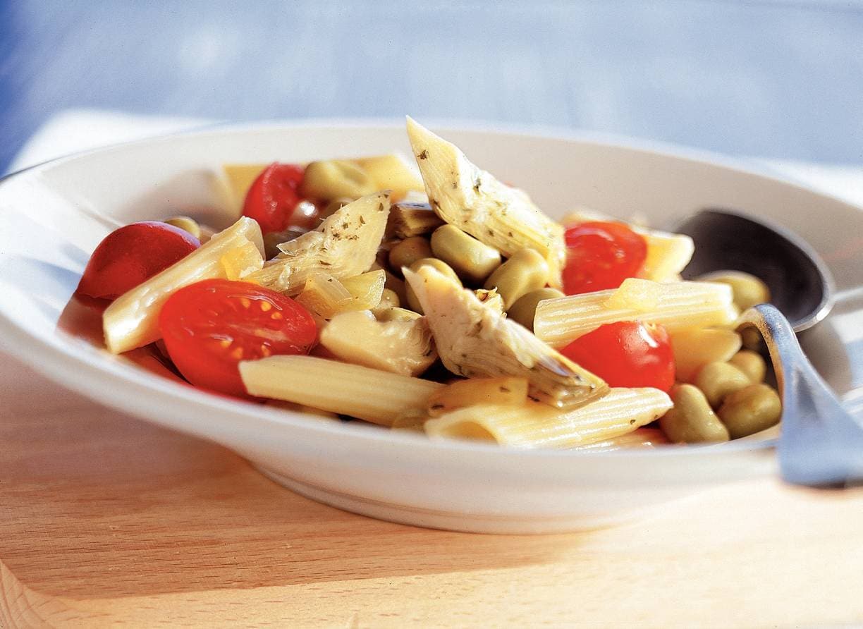 Penne met tuinboontjes en artisjok