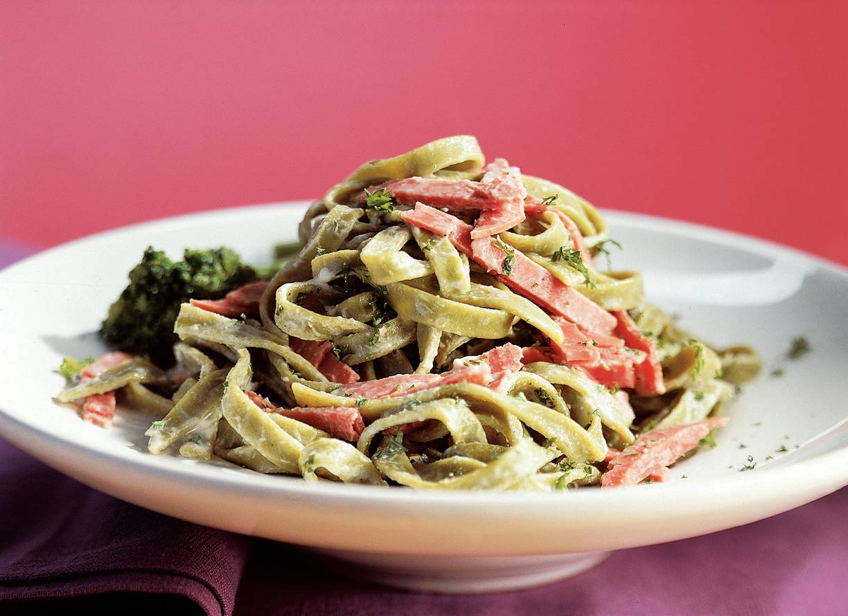 Tagliatelle met romige kaassaus