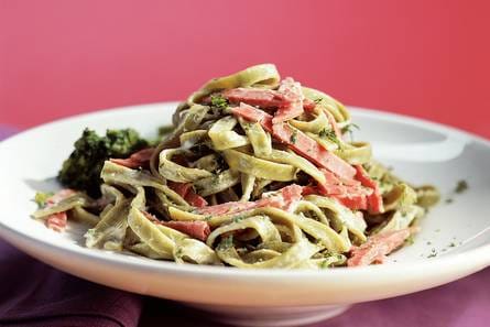 Tagliatelle met romige kaassaus