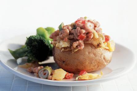 Gepofte aardappel met garnalen