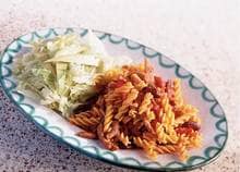 Met deze pittige pasta zet je in 20 minuten een Mexicaans feestje op tafel.