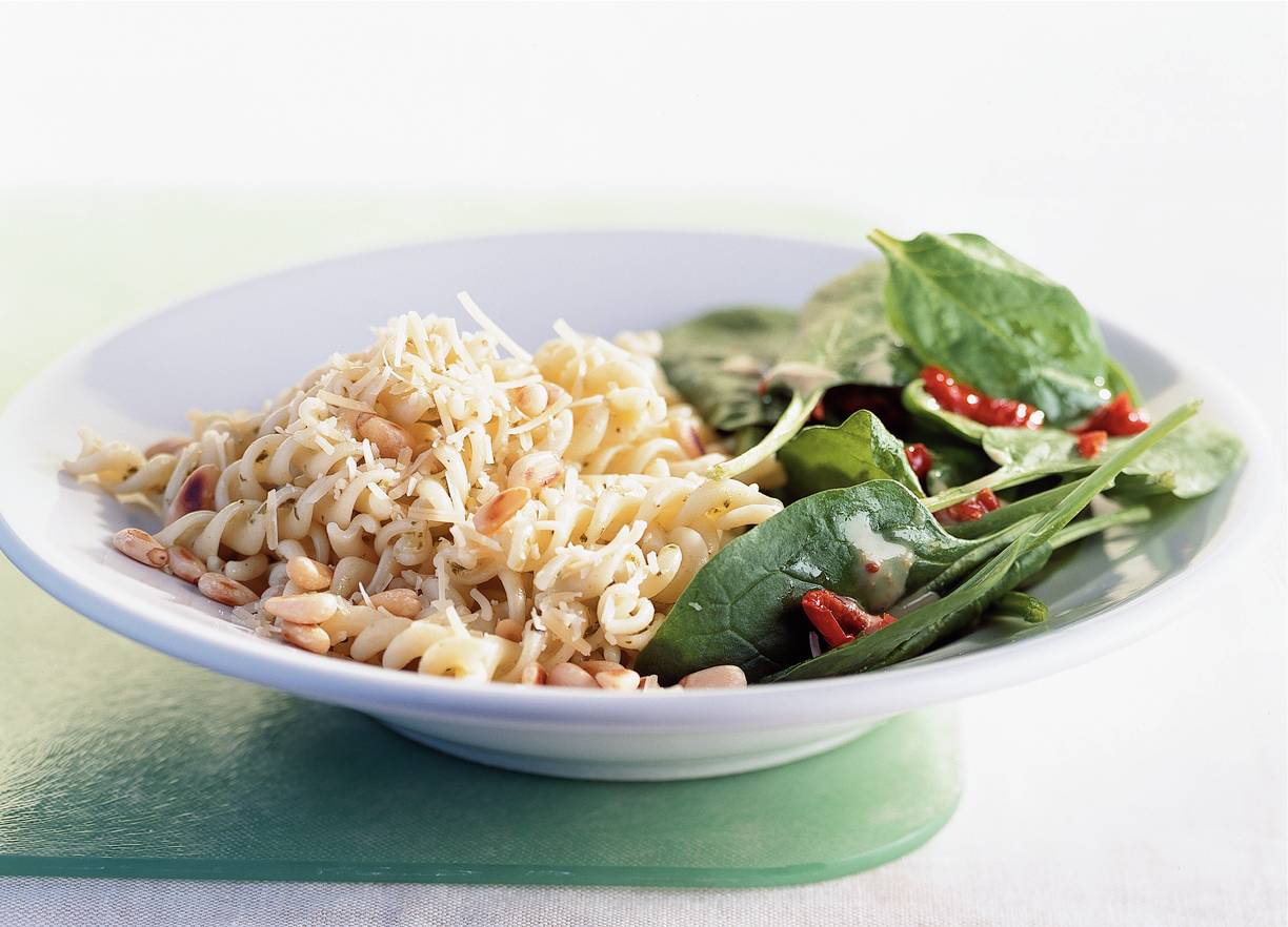 Fusilli met pestosaus
