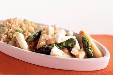 Tarwe met asperges en camembert