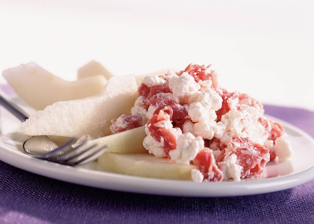 Peer met ham en hüttenkäse
