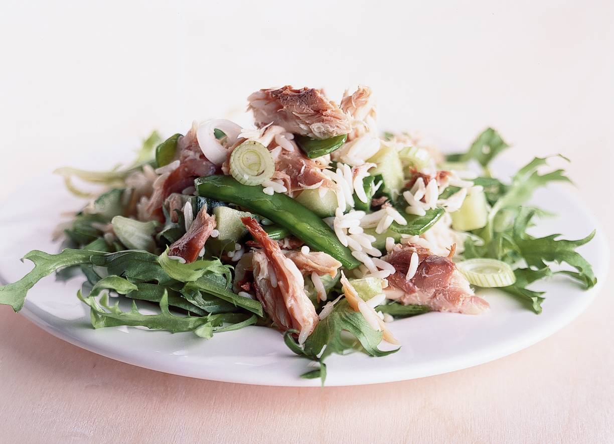 Rijstsalade met makreel