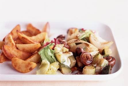 Groente-kaaspakketjes met aardappeltjes