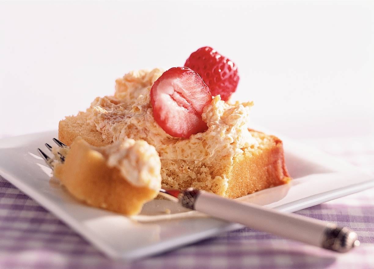 Cake met abrikozenspread