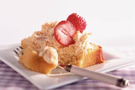 Cake met abrikozenspread