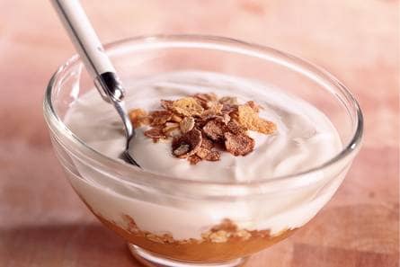 Vanilleyoghurt met appelcompote