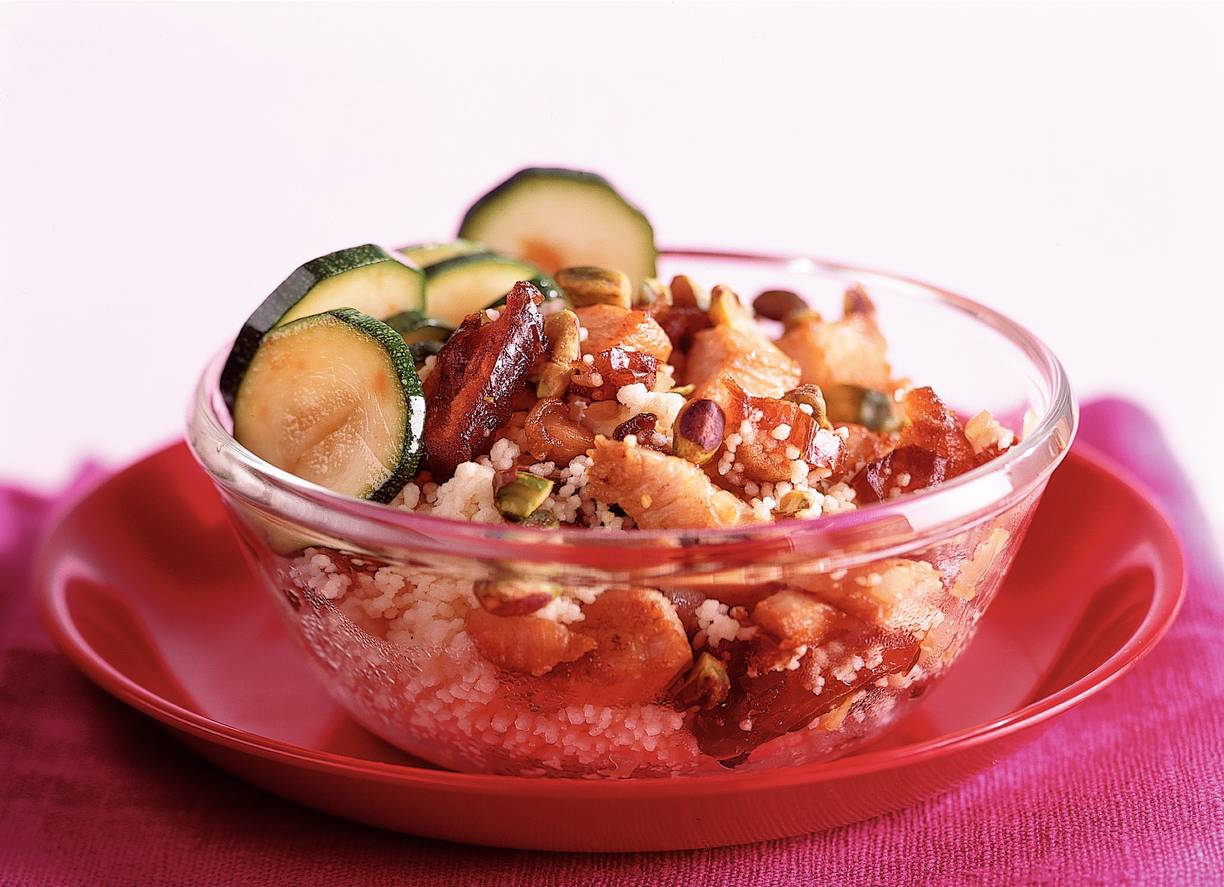 Couscous met kip en dadels