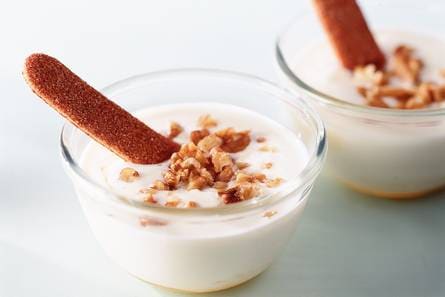 Yoghurt met honing en walnoten