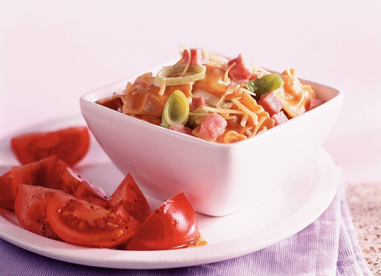 Ravioli met ham-preisaus