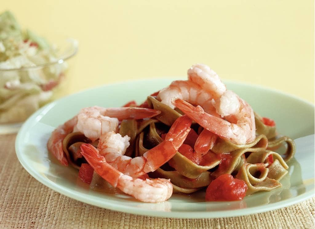 Pittige Tagliatelle Met Garnalen Recept Allerhande Albert Heijn