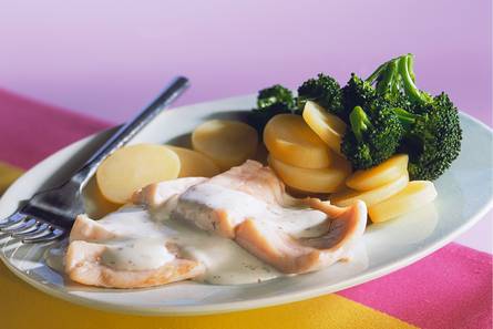 Roodbaars met tuinkruidensaus
