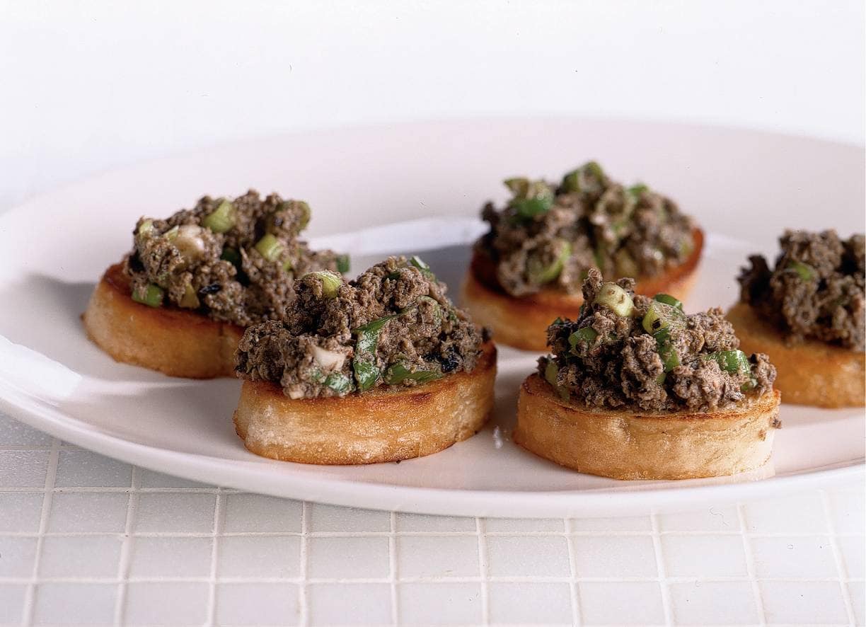 Crostini's met tonijntapenade