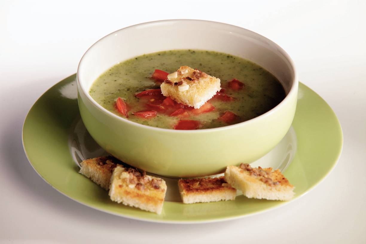Broccolisoep met viscroutons