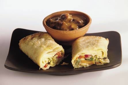 Groenteloempia met pittige dip
