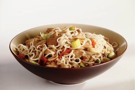 Quorn ketjap met noedels