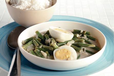 Thaise sperziebonenschotel