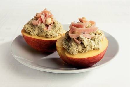 Nectarines met hammousse