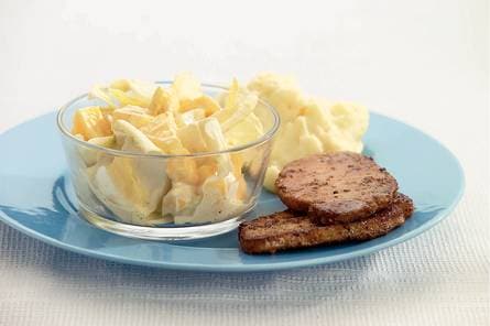 Varkensfiletlapjes met witlofsalade