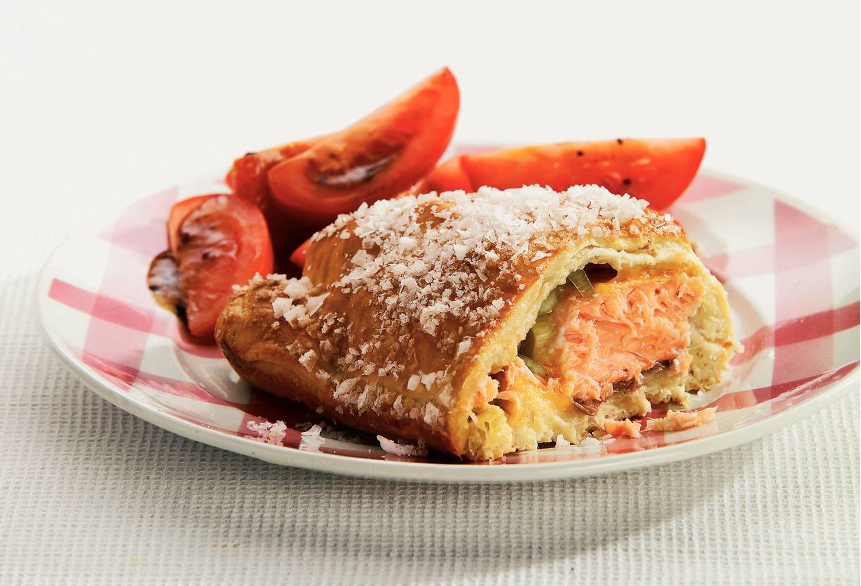 Zalm in deeg met zoutvlokken