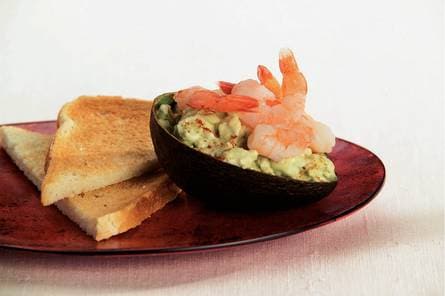 Romige avocado met garnalen