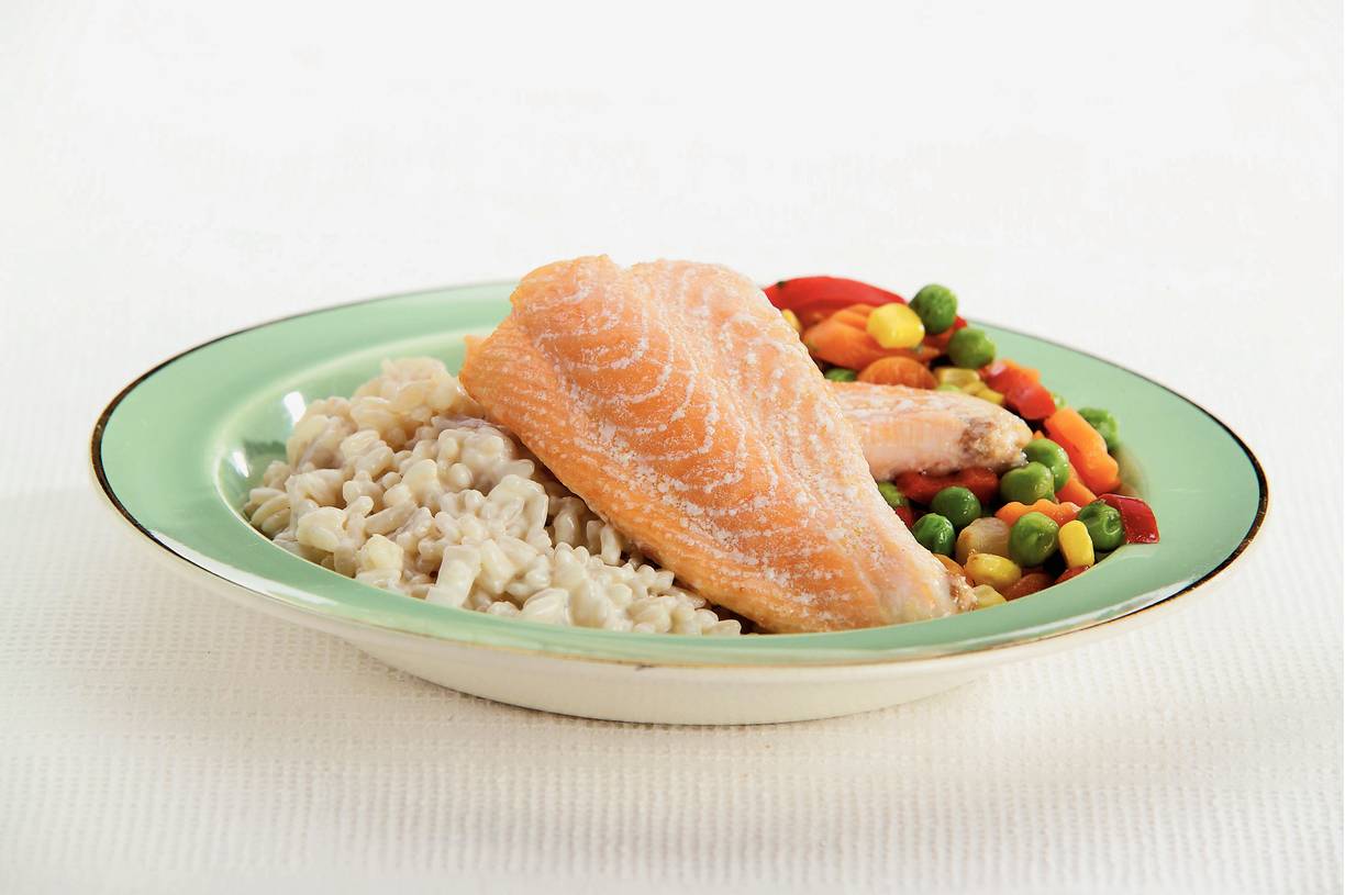 Romige risotto met zalmfilet