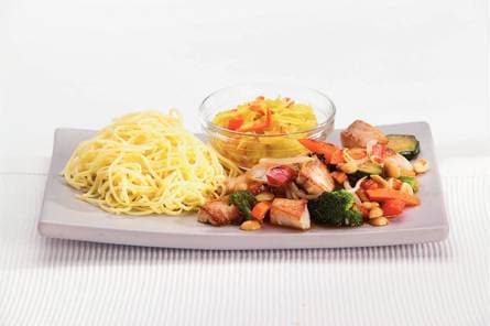 Tilapia met groenten uit de wok