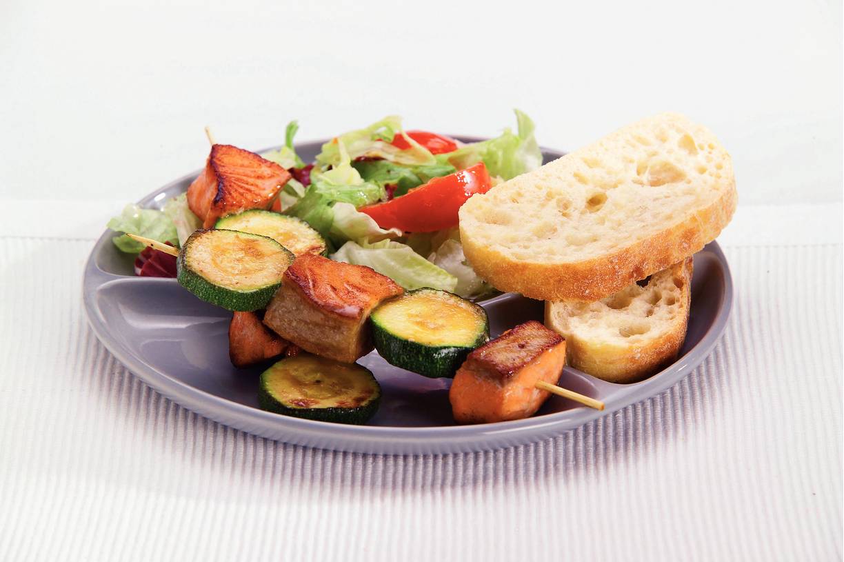 Zalmspiesen met teriyakimarinade