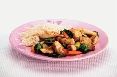 Tilapia roerbakschotel met rijst
