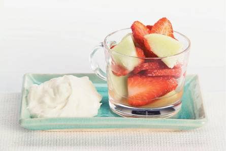 Fruitsalade met wodka-tic