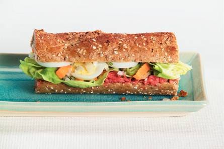 Stokbrood gezond met tartaar