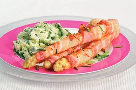 Gegrilde asperges met spek