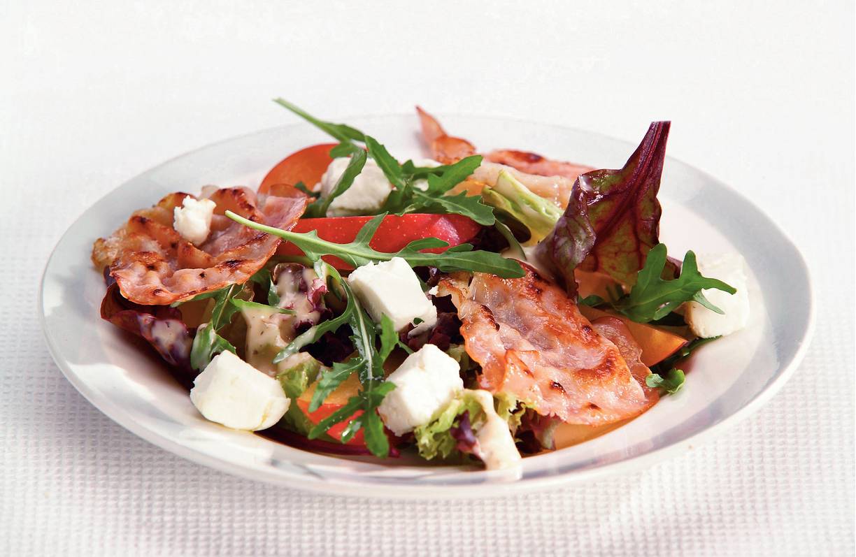 Salade met yogodressing en bacon