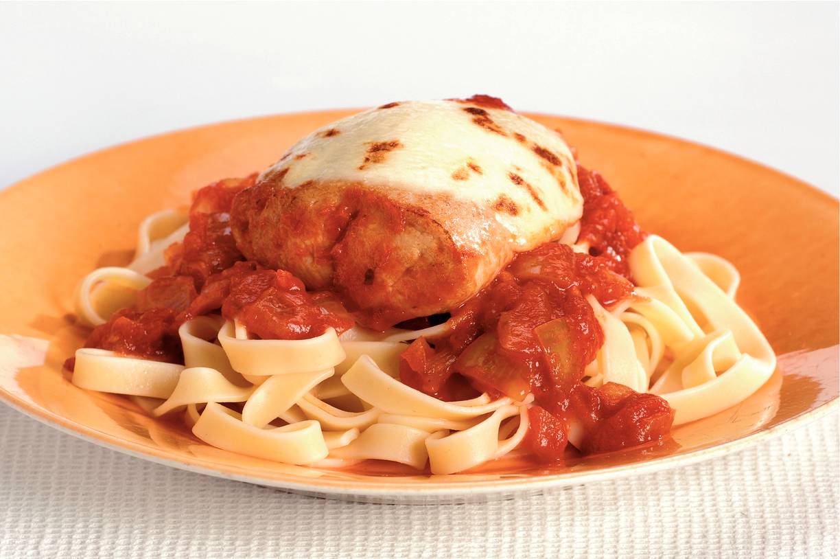 Kalkoenfilet met mozzarella en tomaten