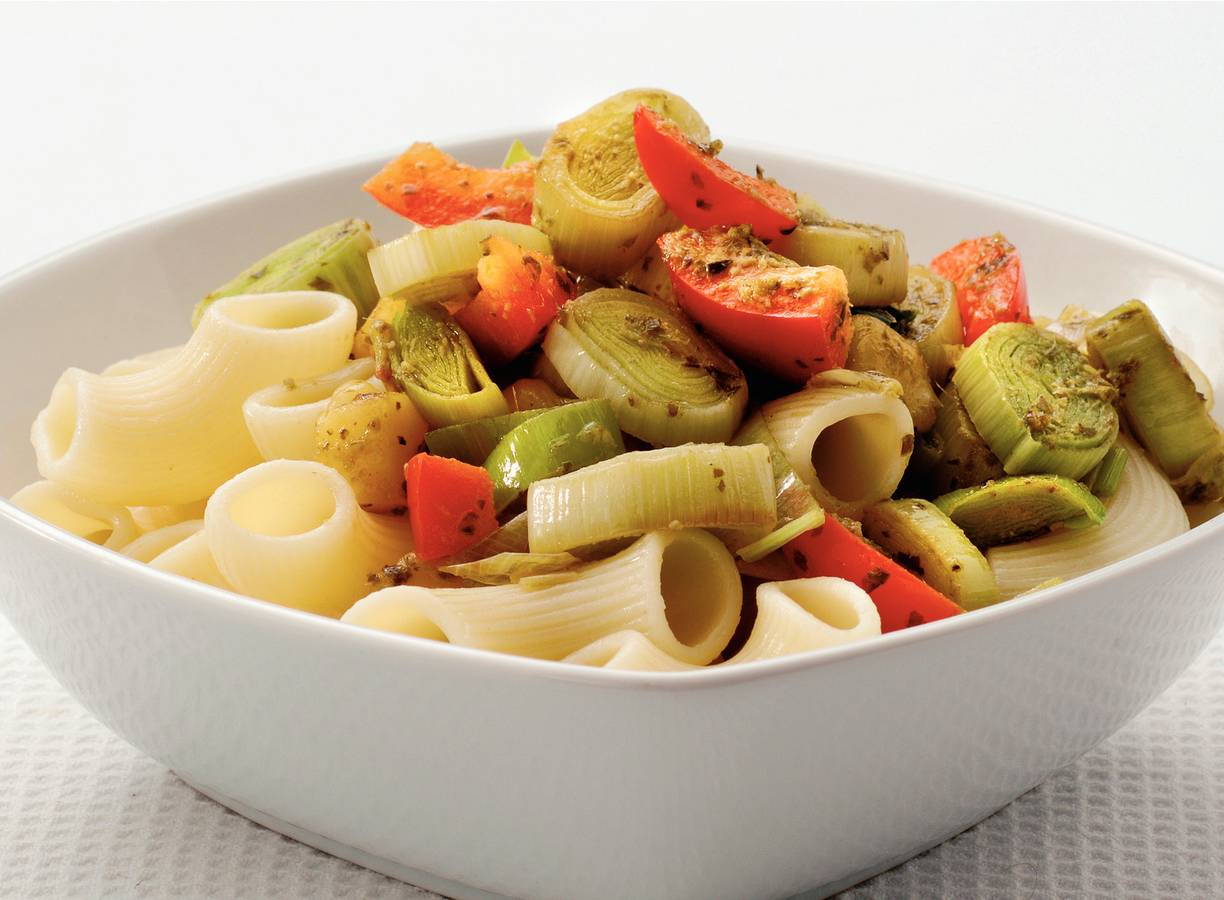 Macaroni met pesto-prei