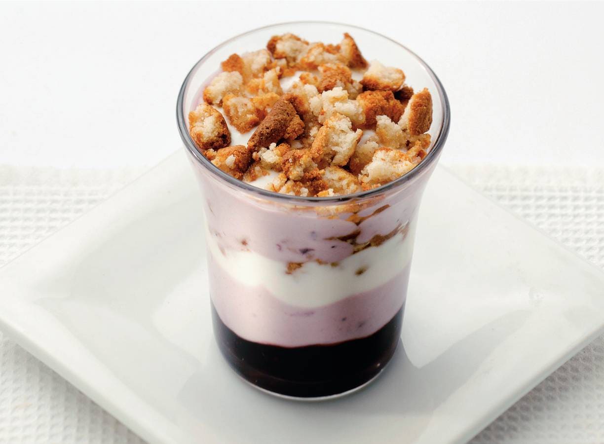 Yoghurt-flip met bitterkoekjes