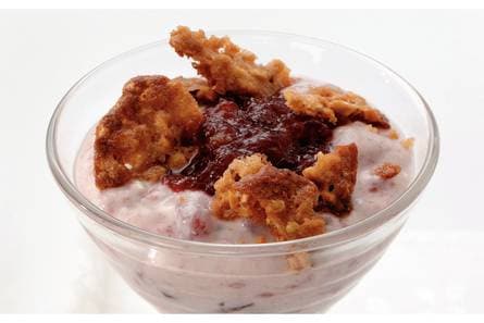 Luchtige vla met cranberrycompote